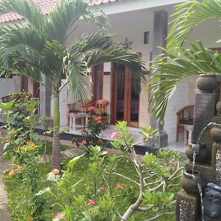 Suka Guest House Lembongan Exterior foto